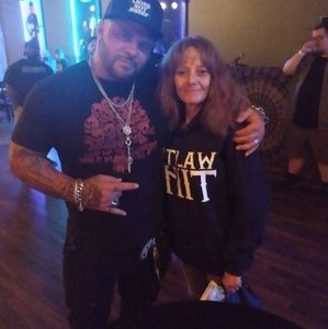 Meet your Posher, Carla